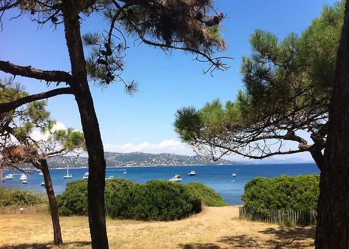 Coquet Dans Mazet Ste Maxime Riviera 생트막시메