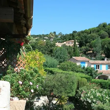 Coquet Dans Mazet Ste Maxime Riviera Sainte-Maxime