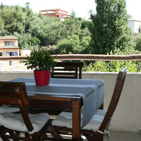 Coquet Dans Mazet Ste Maxime Riviera Apartment