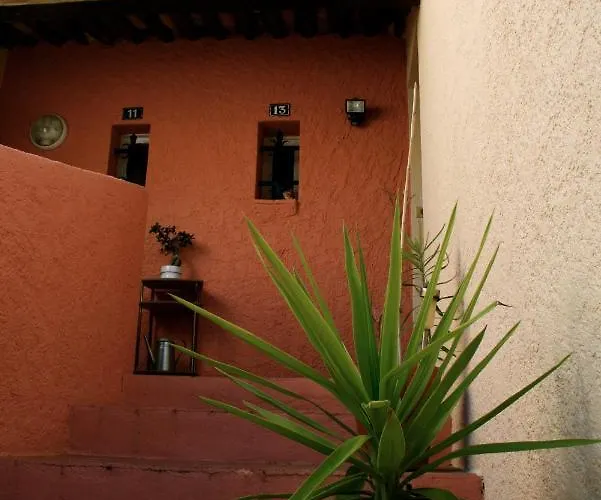 Coquet Dans Mazet Ste Maxime Riviera Apartman *