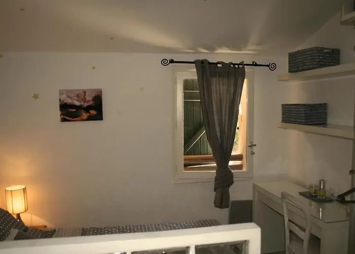 Coquet Dans Mazet Ste Maxime Riviera Apartman