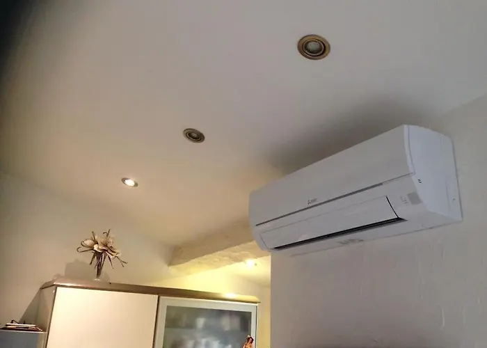 Coquet Dans Mazet Ste Maxime Riviera Sainte-Maxime